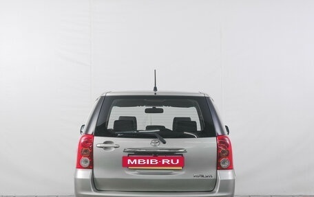 Toyota Raum II, 2005 год, 549 000 рублей, 6 фотография