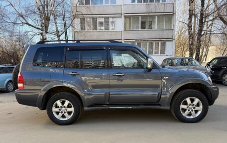 Mitsubishi Pajero III рестайлинг, 2006 год, 875 000 рублей, 7 фотография