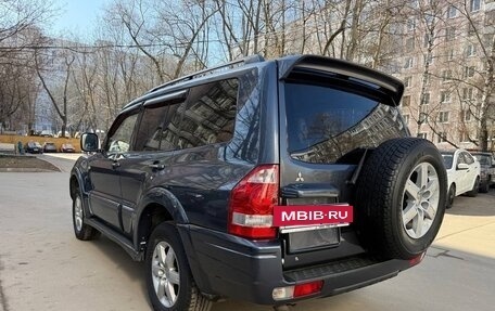 Mitsubishi Pajero III рестайлинг, 2006 год, 875 000 рублей, 4 фотография