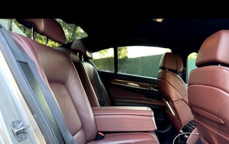 BMW 7 серия, 2011 год, 1 500 000 рублей, 35 фотография