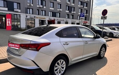 Hyundai Solaris II рестайлинг, 2021 год, 1 570 000 рублей, 5 фотография