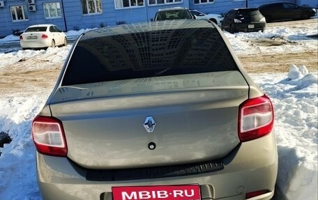 Renault Logan II, 2015 год, 685 000 рублей, 4 фотография