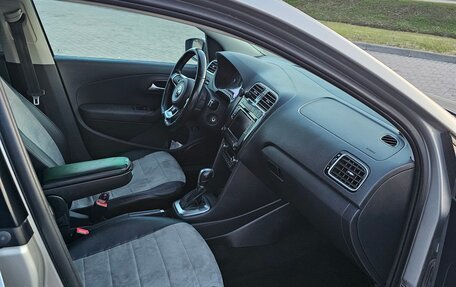 Volkswagen Polo VI (EU Market), 2018 год, 1 500 000 рублей, 10 фотография