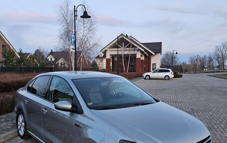 Volkswagen Polo VI (EU Market), 2018 год, 1 500 000 рублей, 4 фотография