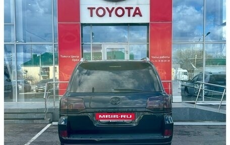 Toyota Land Cruiser 200, 2011 год, 3 490 000 рублей, 5 фотография