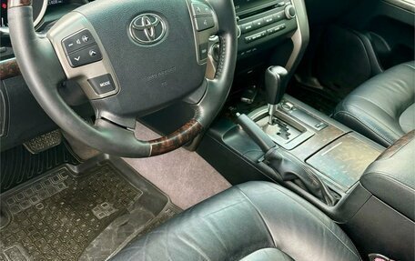 Toyota Land Cruiser 200, 2011 год, 3 490 000 рублей, 9 фотография