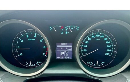 Toyota Land Cruiser 200, 2011 год, 3 490 000 рублей, 12 фотография