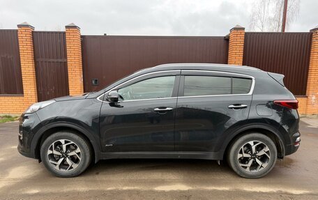 KIA Sportage IV рестайлинг, 2020 год, 2 300 000 рублей, 3 фотография