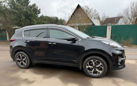 KIA Sportage IV рестайлинг, 2020 год, 2 300 000 рублей, 2 фотография