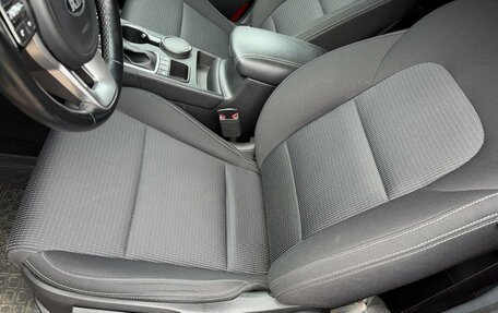 KIA Sportage IV рестайлинг, 2020 год, 2 300 000 рублей, 12 фотография