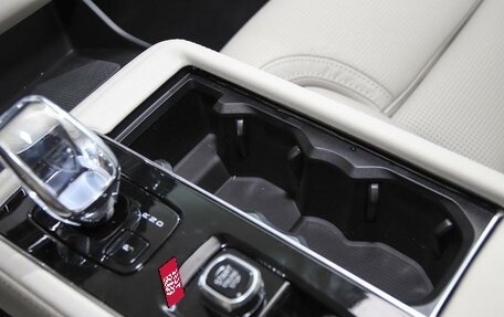 Volvo XC90 II рестайлинг, 2025 год, 12 218 280 рублей, 6 фотография