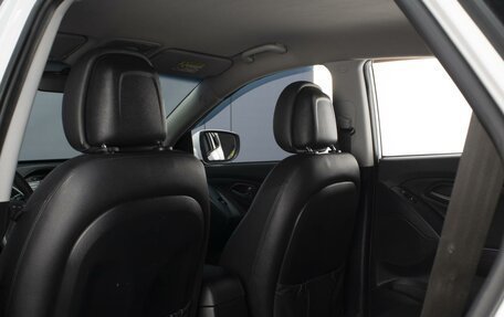 Hyundai ix35 I рестайлинг, 2014 год, 1 600 000 рублей, 10 фотография