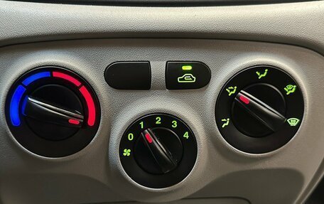 Hyundai Verna II, 2008 год, 380 000 рублей, 7 фотография