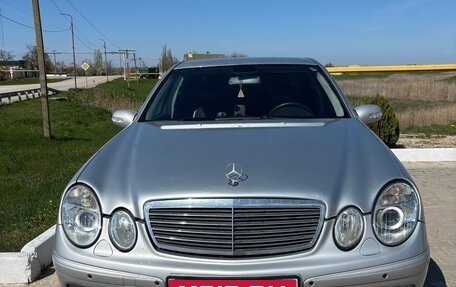 Mercedes-Benz E-Класс, 2004 год, 705 000 рублей, 1 фотография