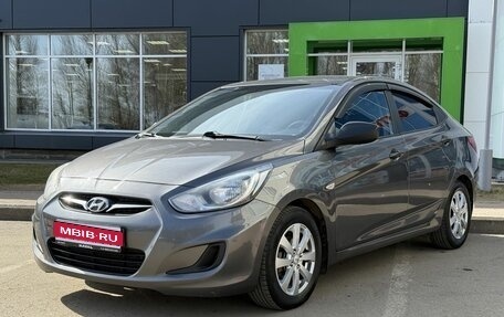 Hyundai Solaris II рестайлинг, 2012 год, 710 000 рублей, 1 фотография