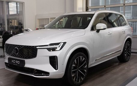 Volvo XC90 II рестайлинг, 2025 год, 11 800 000 рублей, 3 фотография