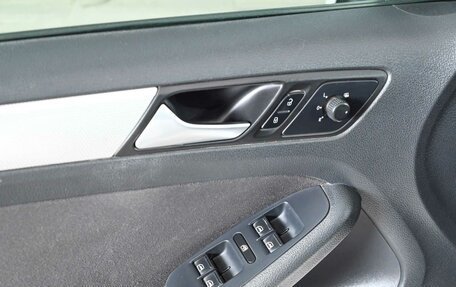 Volkswagen Jetta VI, 2013 год, 1 060 000 рублей, 14 фотография