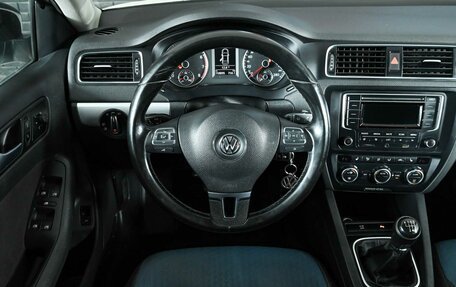 Volkswagen Jetta VI, 2013 год, 1 060 000 рублей, 11 фотография