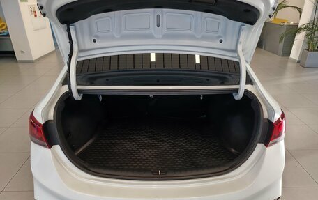 Hyundai Solaris II рестайлинг, 2017 год, 954 000 рублей, 5 фотография