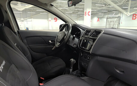 Renault Sandero II рестайлинг, 2016 год, 1 070 000 рублей, 13 фотография