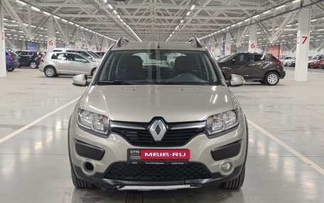 Renault Sandero II рестайлинг, 2016 год, 1 070 000 рублей, 2 фотография
