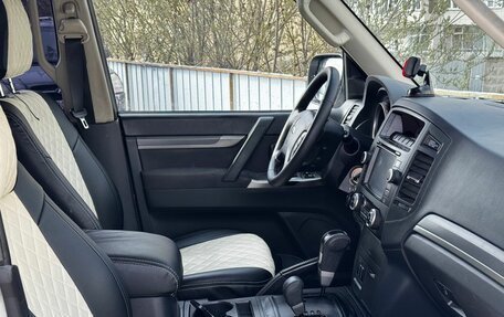 Mitsubishi Pajero IV, 2013 год, 2 345 000 рублей, 12 фотография