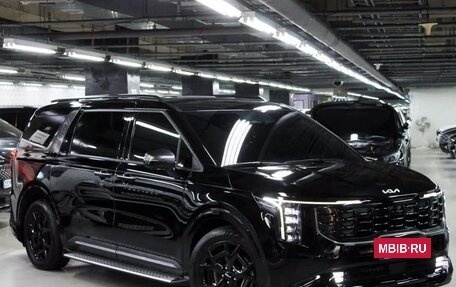KIA Carnival, 2024 год, 6 360 111 рублей, 2 фотография