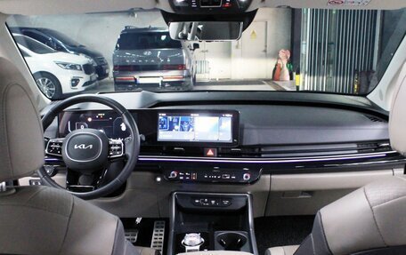 KIA Carnival, 2024 год, 6 360 111 рублей, 11 фотография