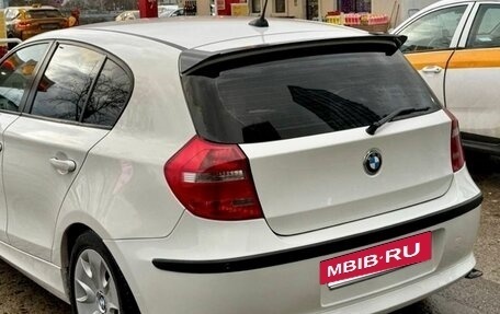 BMW 1 серия, 2009 год, 700 000 рублей, 5 фотография