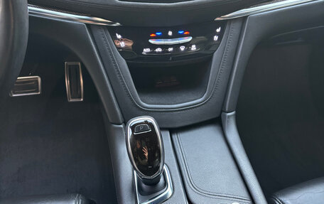 Cadillac XT5 I рестайлинг, 2017 год, 2 900 000 рублей, 13 фотография