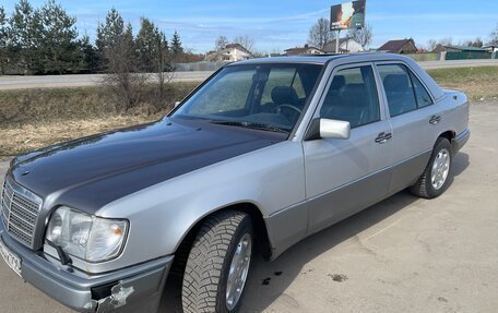 Mercedes-Benz E-Класс, 1994 год, 350 000 рублей, 2 фотография