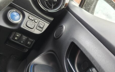 Toyota Aqua I, 2017 год, 1 110 000 рублей, 7 фотография