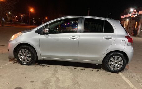 Toyota Vitz, 2009 год, 440 000 рублей, 2 фотография