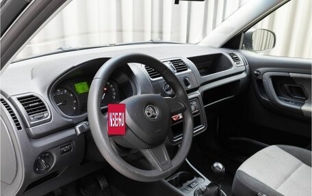 Skoda Fabia II, 2013 год, 550 000 рублей, 8 фотография