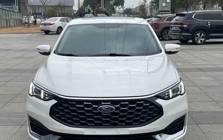 Ford Escort, 2022 год, 1 150 025 рублей, 2 фотография