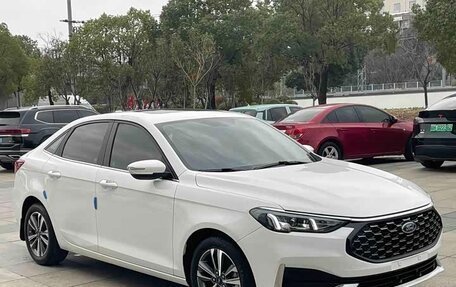 Ford Escort, 2022 год, 1 150 025 рублей, 3 фотография