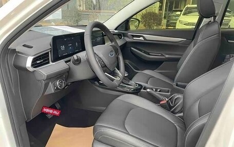 Ford Escort, 2022 год, 1 150 025 рублей, 5 фотография