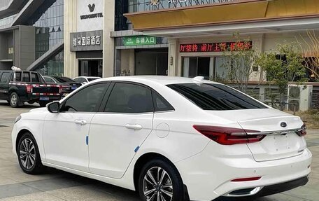 Ford Escort, 2022 год, 1 150 025 рублей, 9 фотография