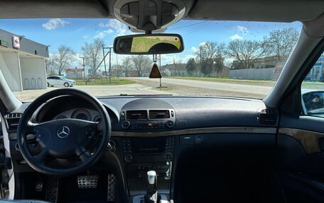 Mercedes-Benz E-Класс, 2004 год, 705 000 рублей, 8 фотография