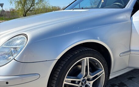 Mercedes-Benz E-Класс, 2004 год, 705 000 рублей, 9 фотография