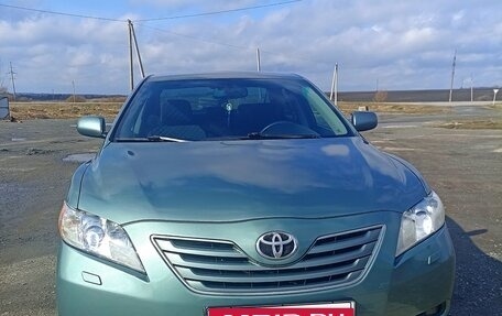 Toyota Camry, 2007 год, 895 000 рублей, 2 фотография
