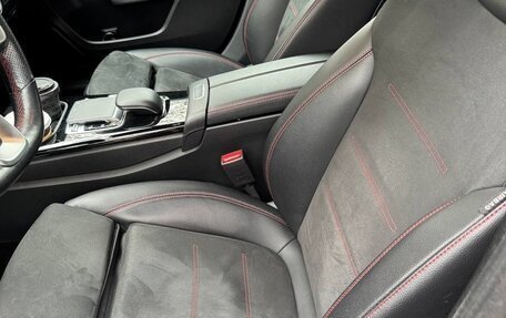 Mercedes-Benz A-Класс, 2019 год, 2 450 000 рублей, 5 фотография