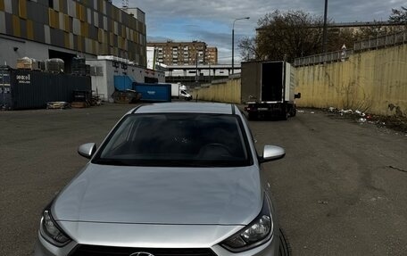 Hyundai Solaris II рестайлинг, 2020 год, 1 390 000 рублей, 2 фотография