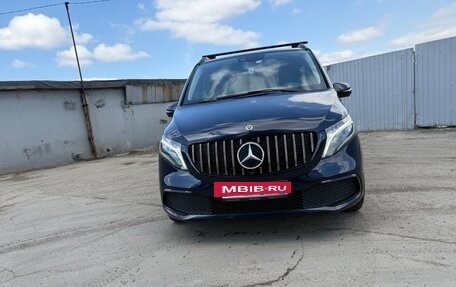 Mercedes-Benz V-Класс, 2021 год, 8 990 000 рублей, 3 фотография