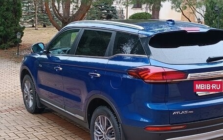 Geely Atlas, 2022 год, 2 150 000 рублей, 5 фотография