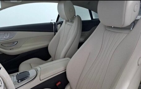 Mercedes-Benz E-Класс, 2021 год, 5 500 000 рублей, 13 фотография