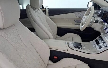 Mercedes-Benz E-Класс, 2021 год, 5 500 000 рублей, 11 фотография