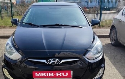 Hyundai Solaris II рестайлинг, 2013 год, 700 000 рублей, 1 фотография