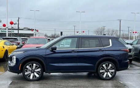 Mitsubishi Outlander, 2025 год, 4 800 000 рублей, 4 фотография