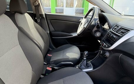 Hyundai Solaris II рестайлинг, 2012 год, 710 000 рублей, 10 фотография